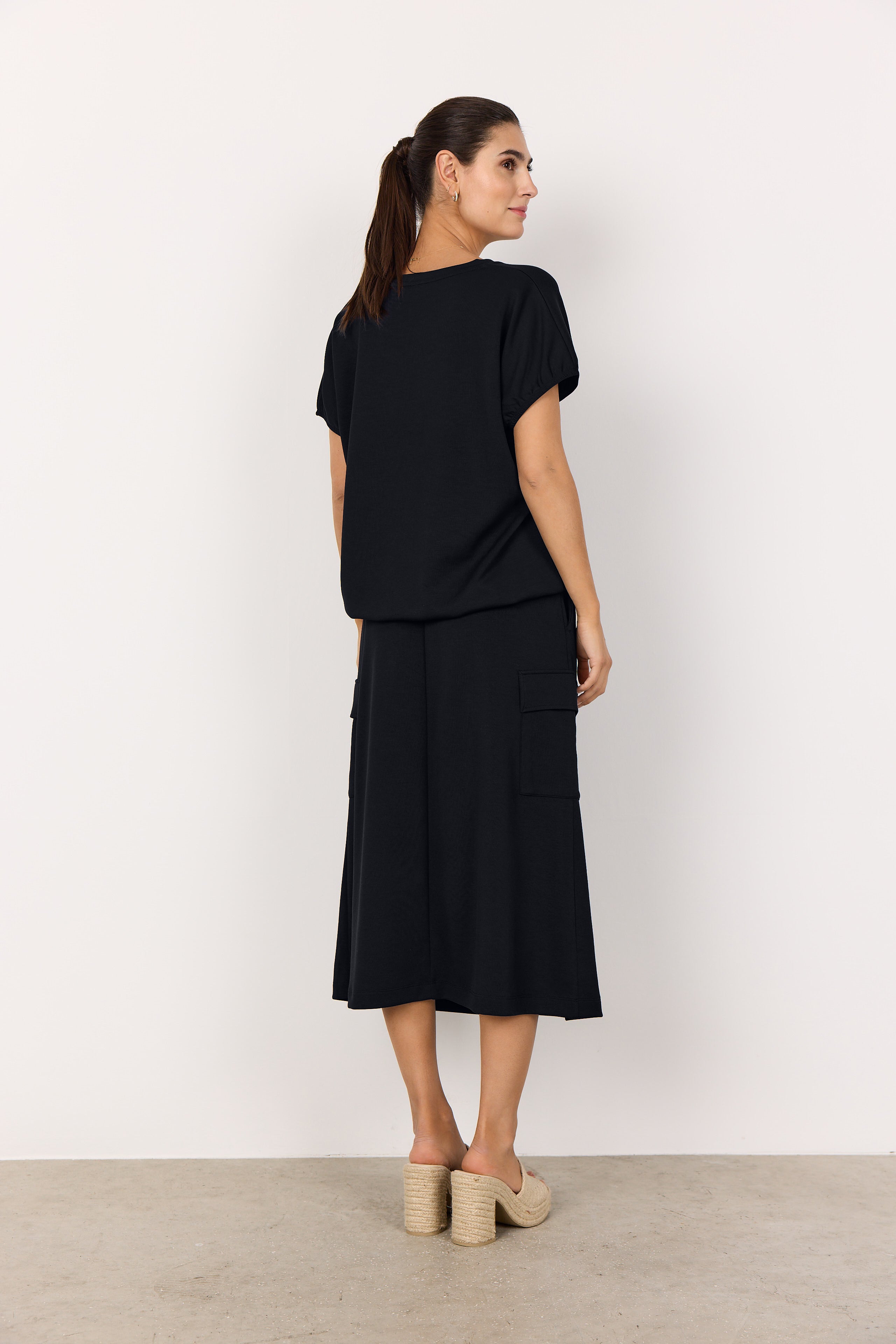 Soya Concept T-shirt BANU 237 - Noir - Boutique Adam & Eve marque canadienne, marque québécoise