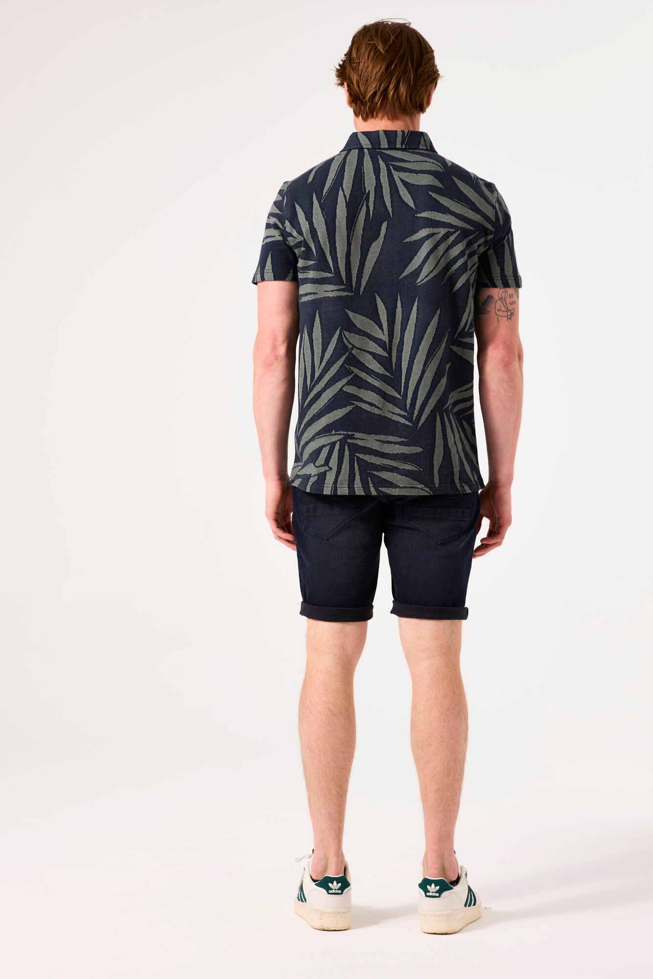 T-shirt Garcia D51022 - Marine - Boutique Adam & Eve marque canadienne, marque québécoise