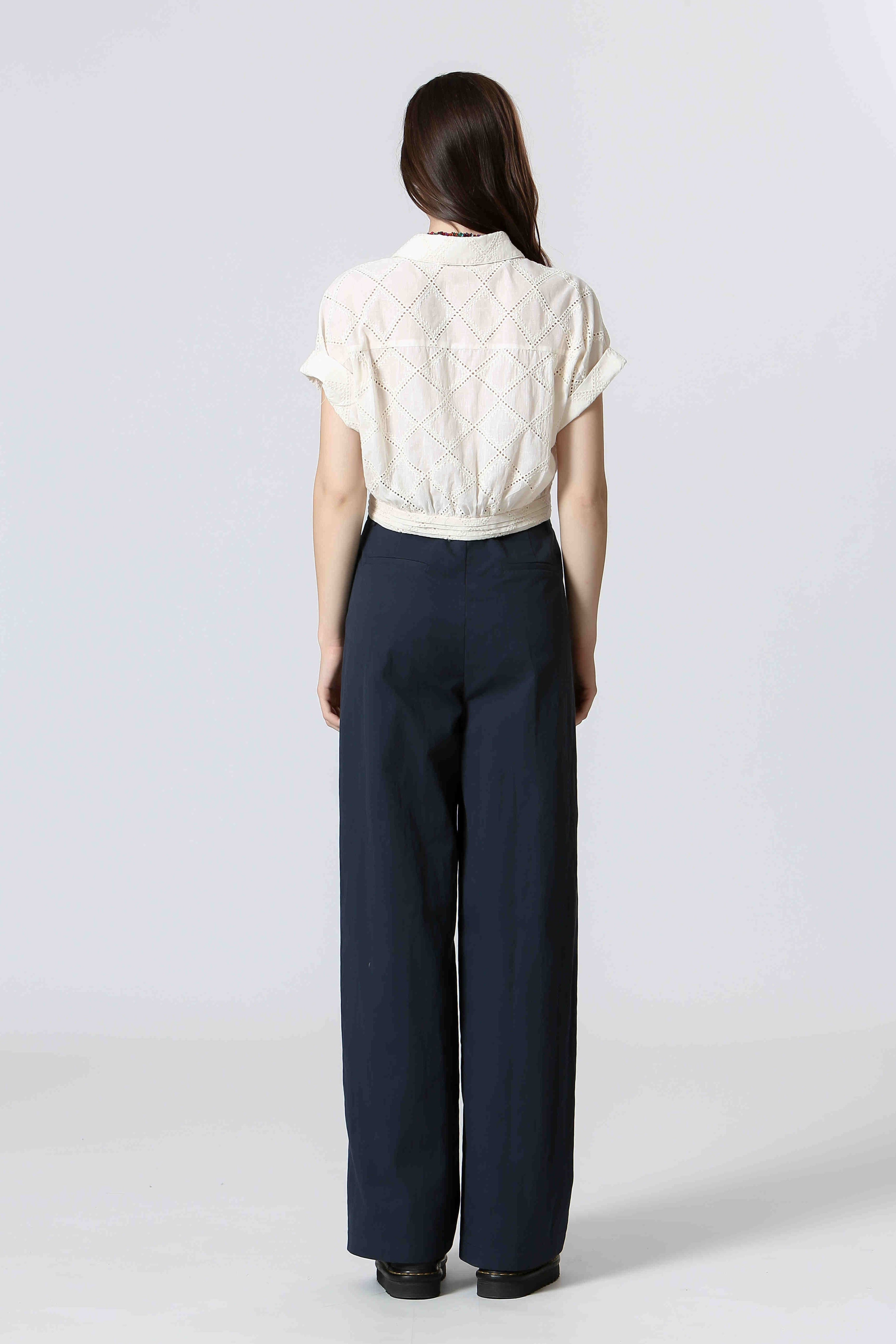 The Korner haut T25112114 - Off white - Boutique Adam & Eve marque canadienne, marque québécoise