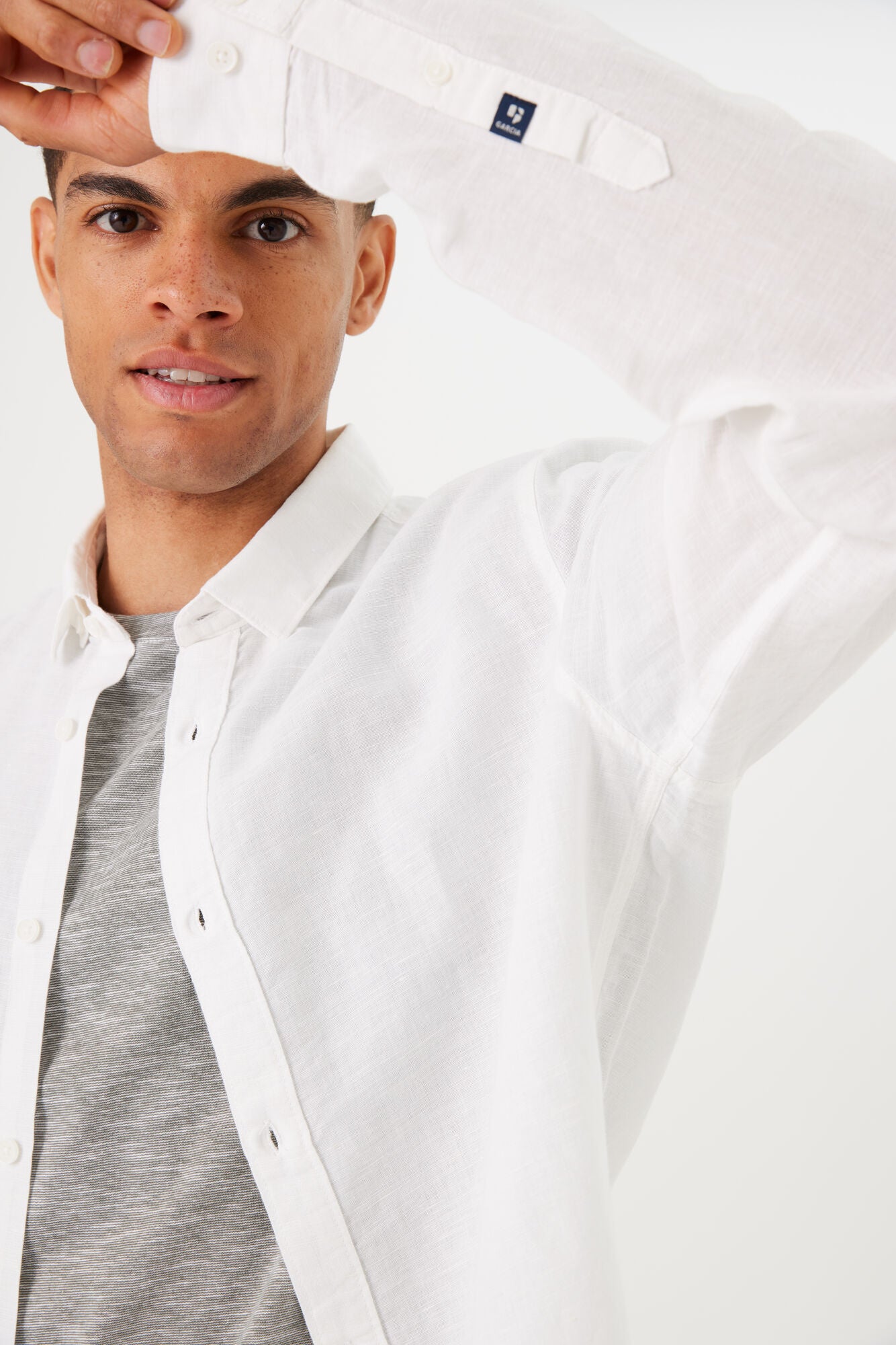 Chemise Garcia Z1170 - Blanc - Boutique Adam & Eve marque canadienne, marque québécoise