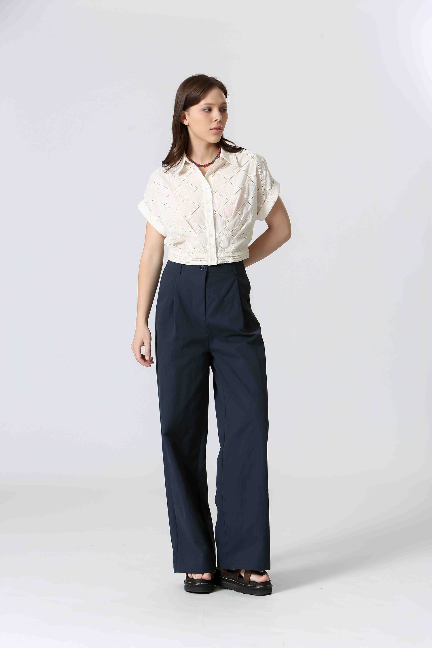 The Korner haut T25112114 - Off white - Boutique Adam & Eve marque canadienne, marque québécoise