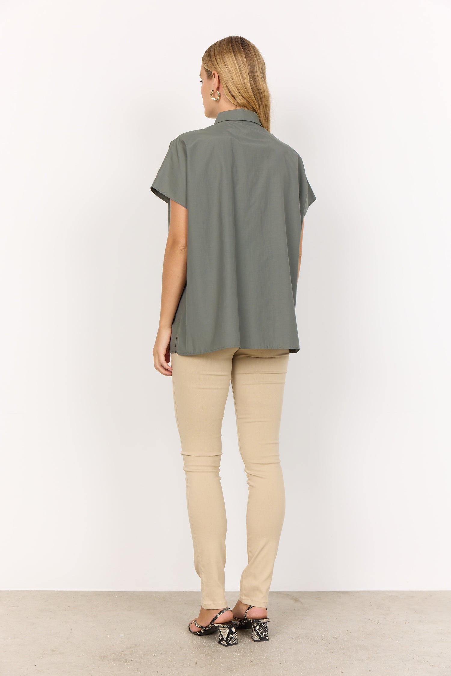 Soya Concept - Blouse NETTI 94 - Khaki - Boutique Adam &amp; Eve marque canadienne, marque québécoise