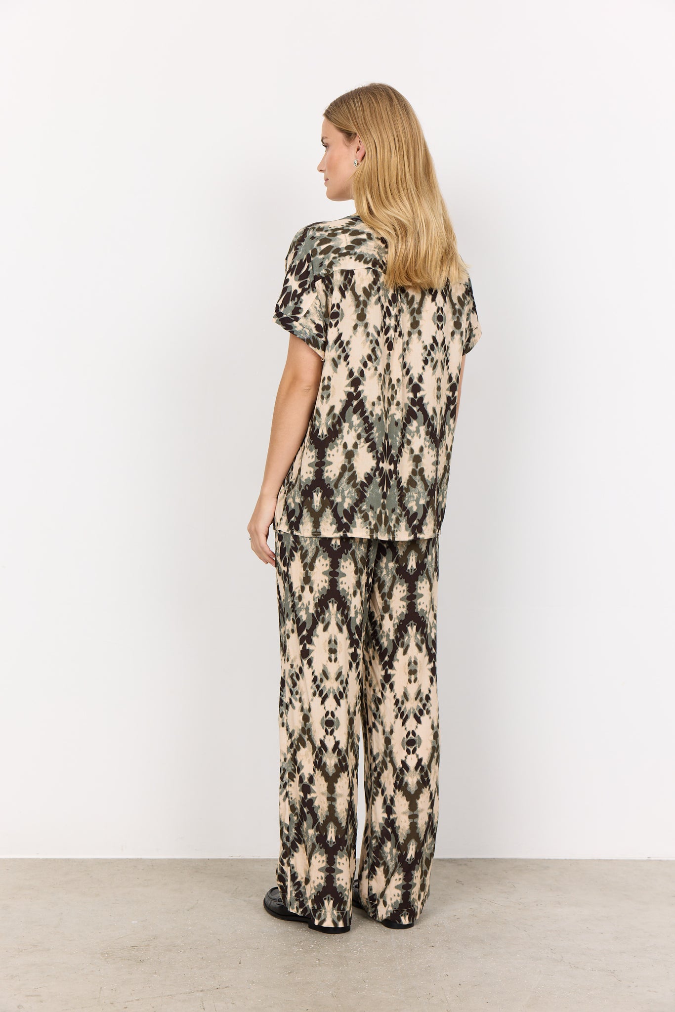 Soya Concept - Blouse Pondita 1 - Khaki - Boutique Adam & Eve marque canadienne, marque québécoise
