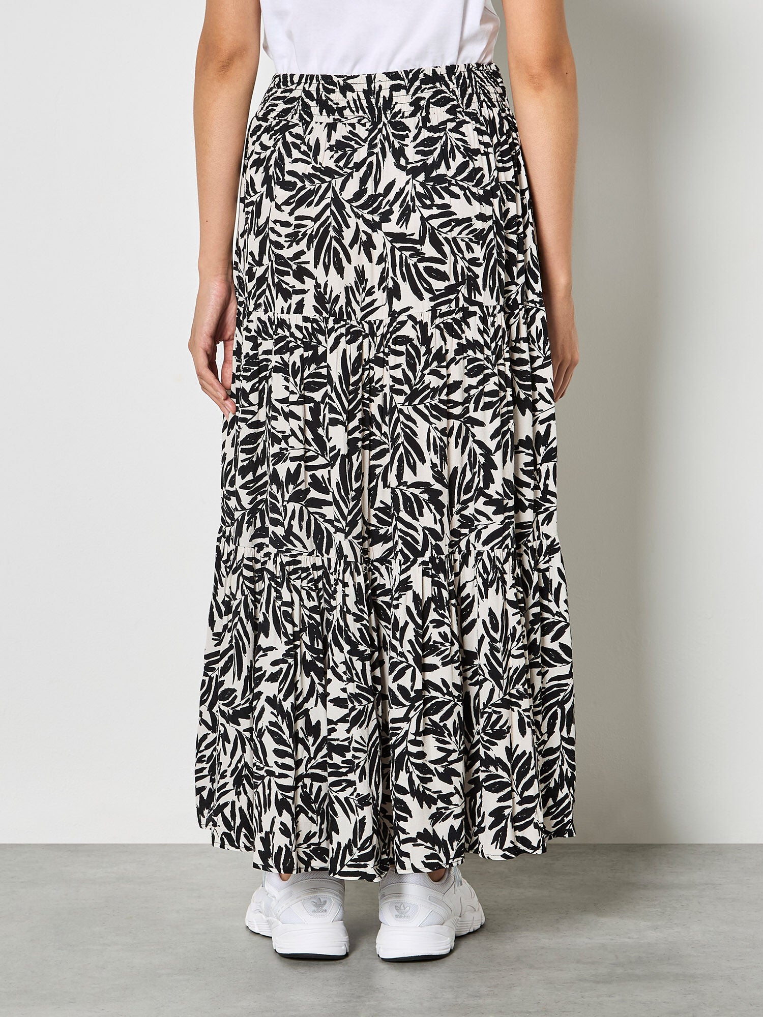 Apricot Skirt X164110 - Boutique Adam &amp; Eve marque canadienne, marque québécoise