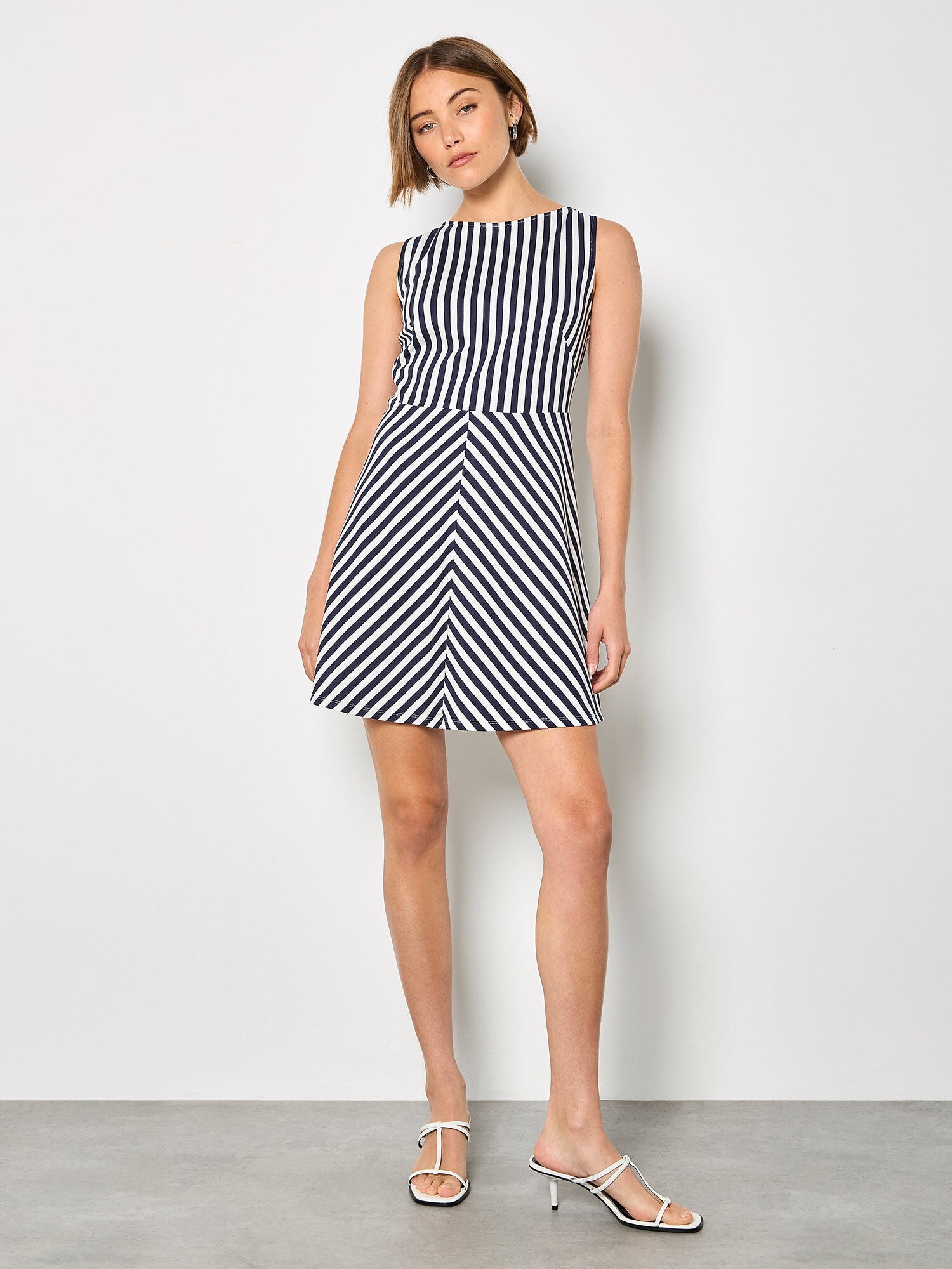 Apricot Dress X181612- Boutique Adam &amp; Eve marque canadienne, marque québécoise