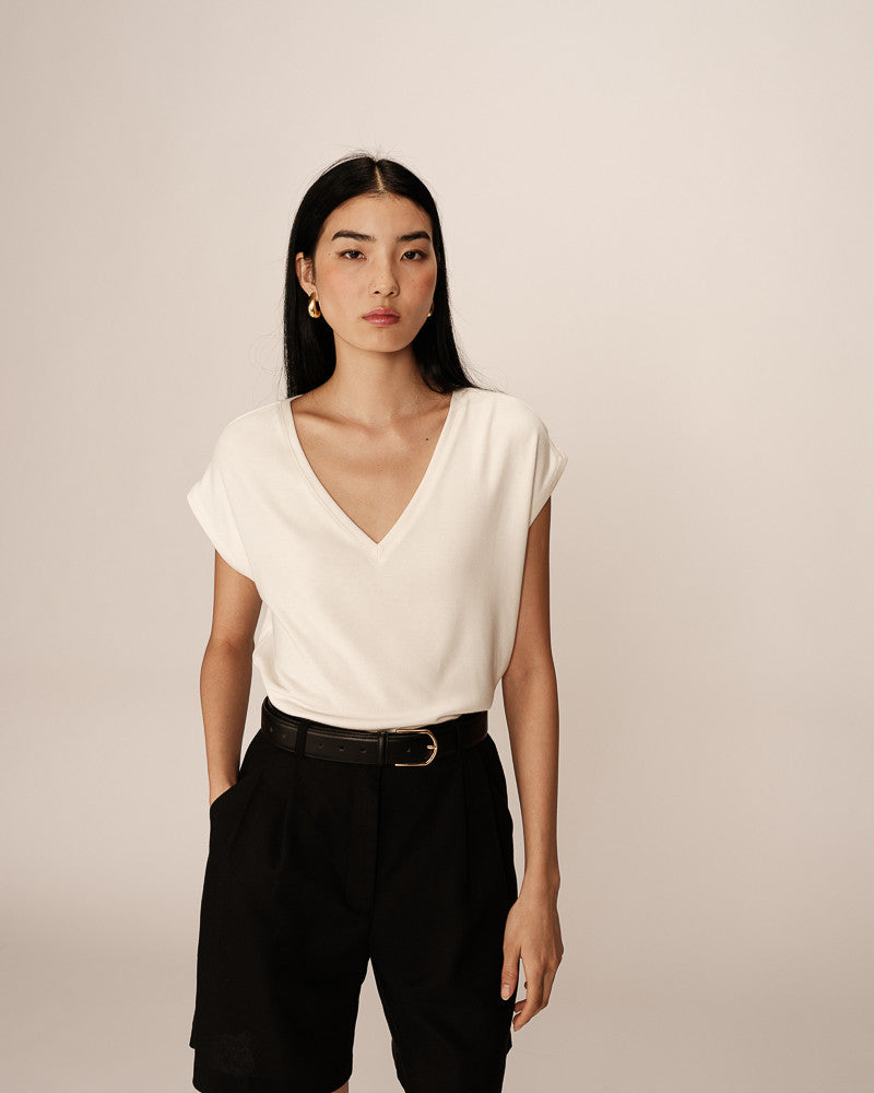 Grace &amp; Mila - T-shirt PROSPER - Off white - Boutique Adam &amp; Eve marque canadienne, marque québécoise